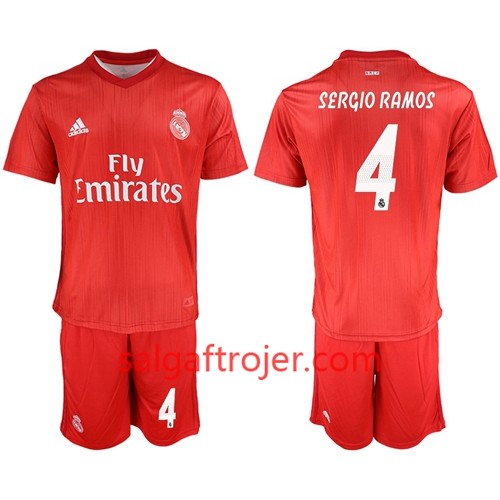 Real Madrid Fodboldtrøjer Sergio Ramos 4 Børn 3. sæt 2018/19 Kort ærmer Real Madrid Fodboldtrøjer Sergio Ramos 4 Børn 3. sæt 2018/19 Kort ærmer